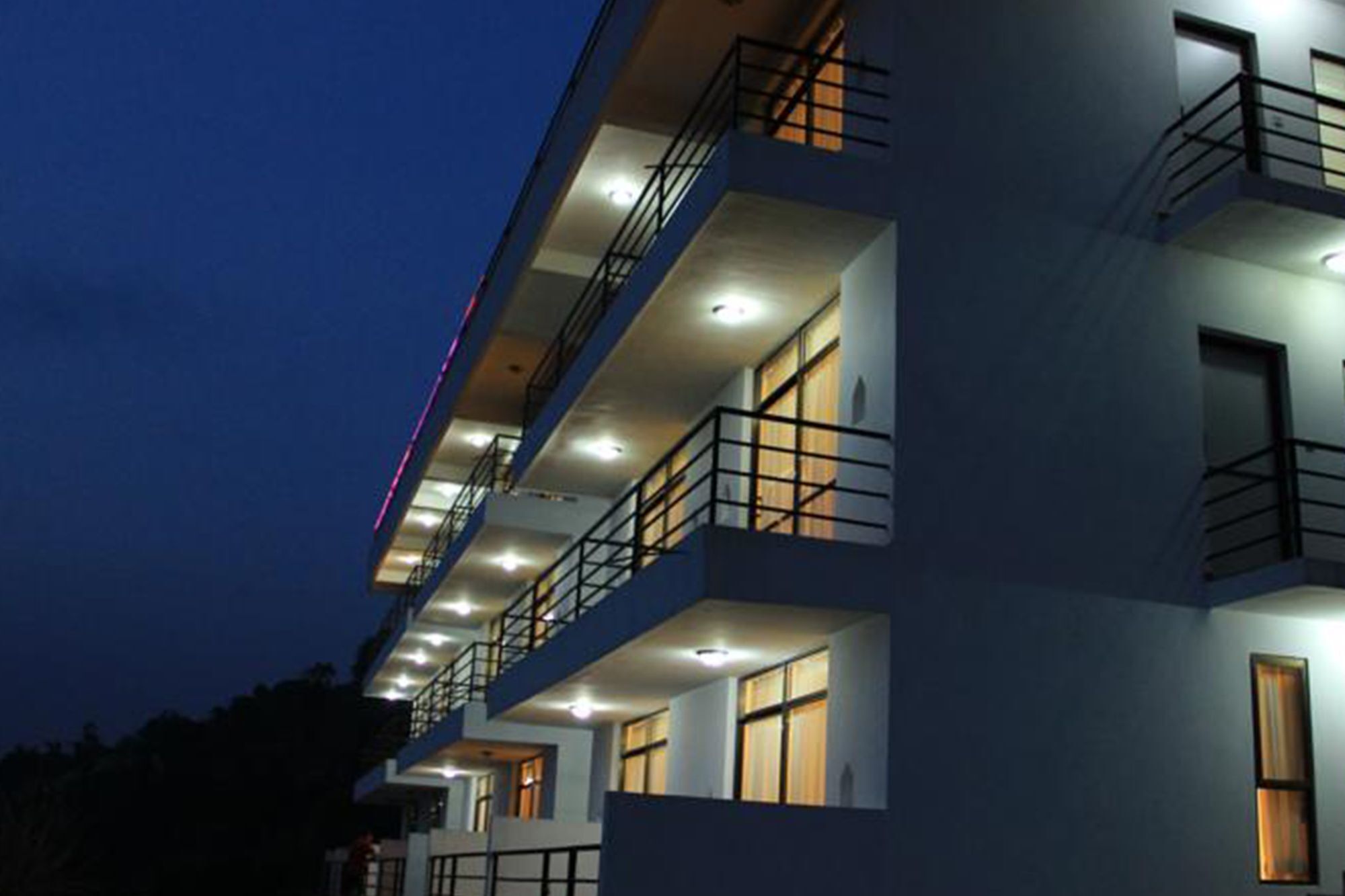 Ratnagiri Resort Bhatgoan エクステリア 写真